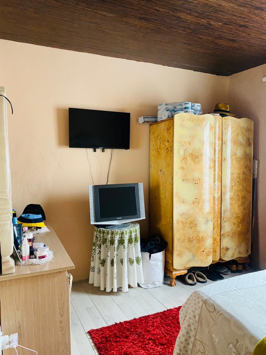 3 Bedroom Property for Sale in Harare Western Cape